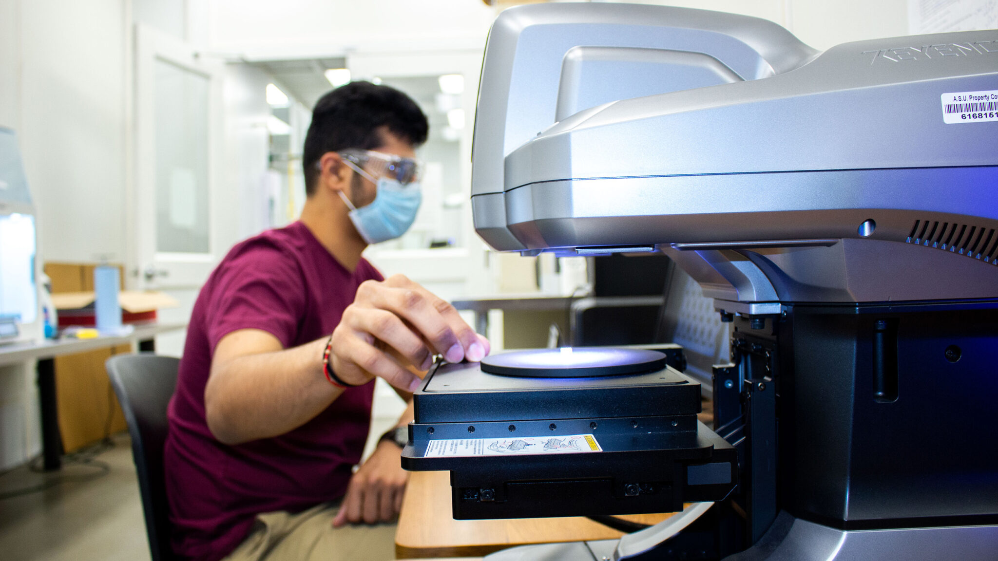 A student conducting manufacturing research at ASU Polytechnic campus' Innovation Hub.
